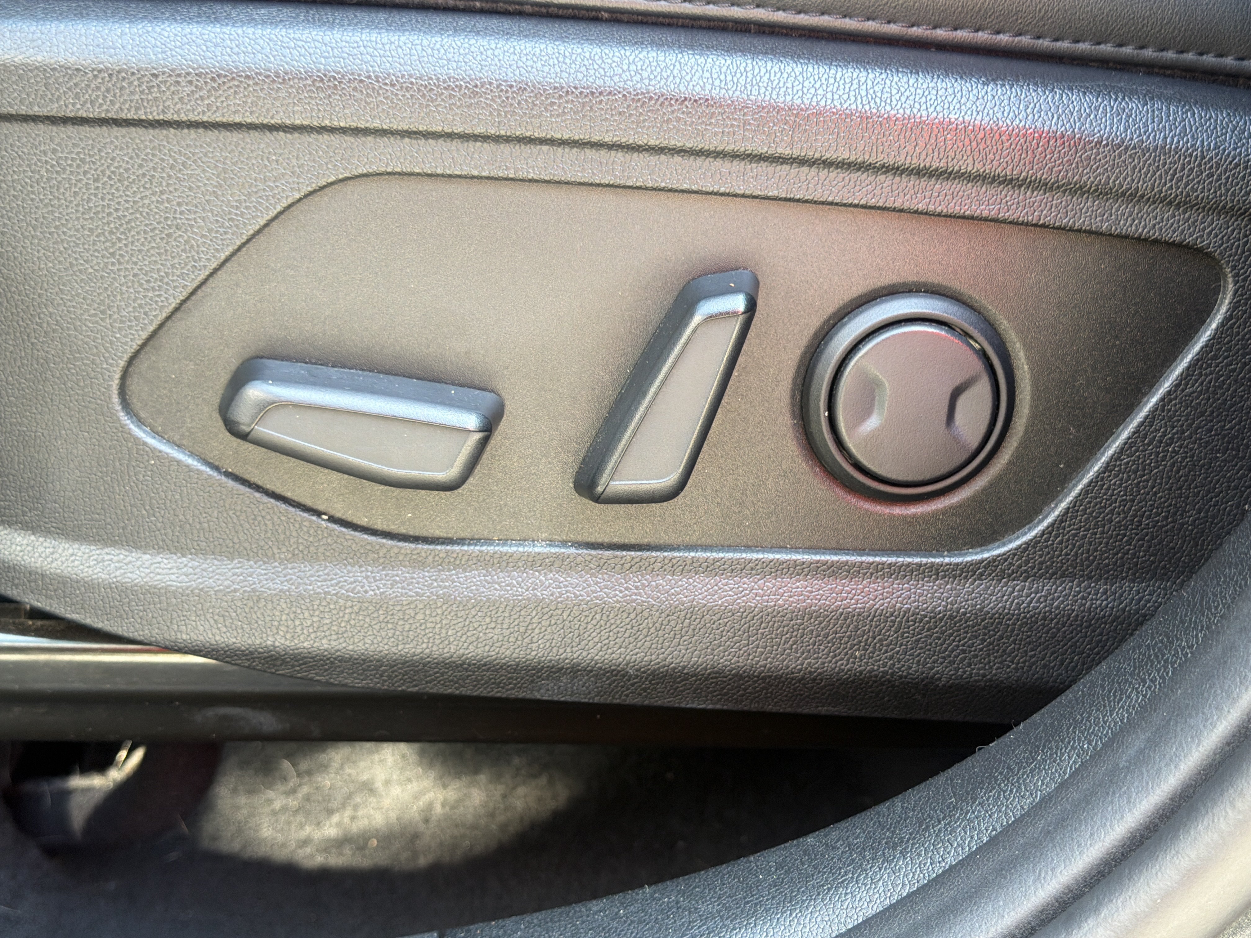 Certified 2023 Kia Sorento X-Line EX AWD/4WD image 49