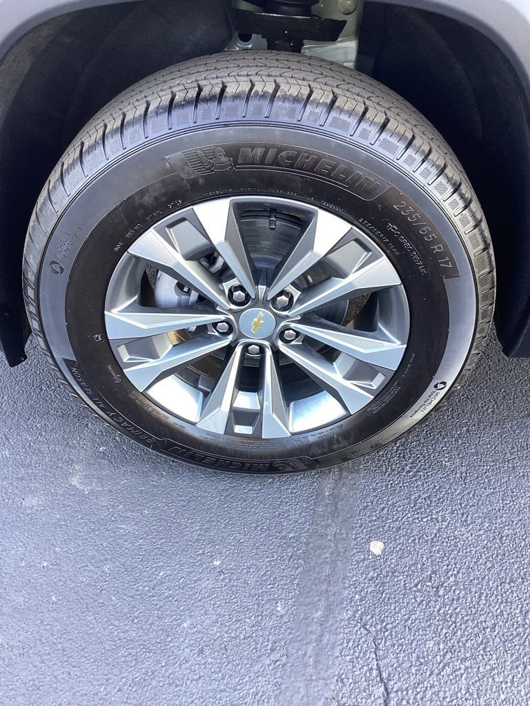 New 2026 Chevrolet Equinox LT w/ Convenience Package II image 10