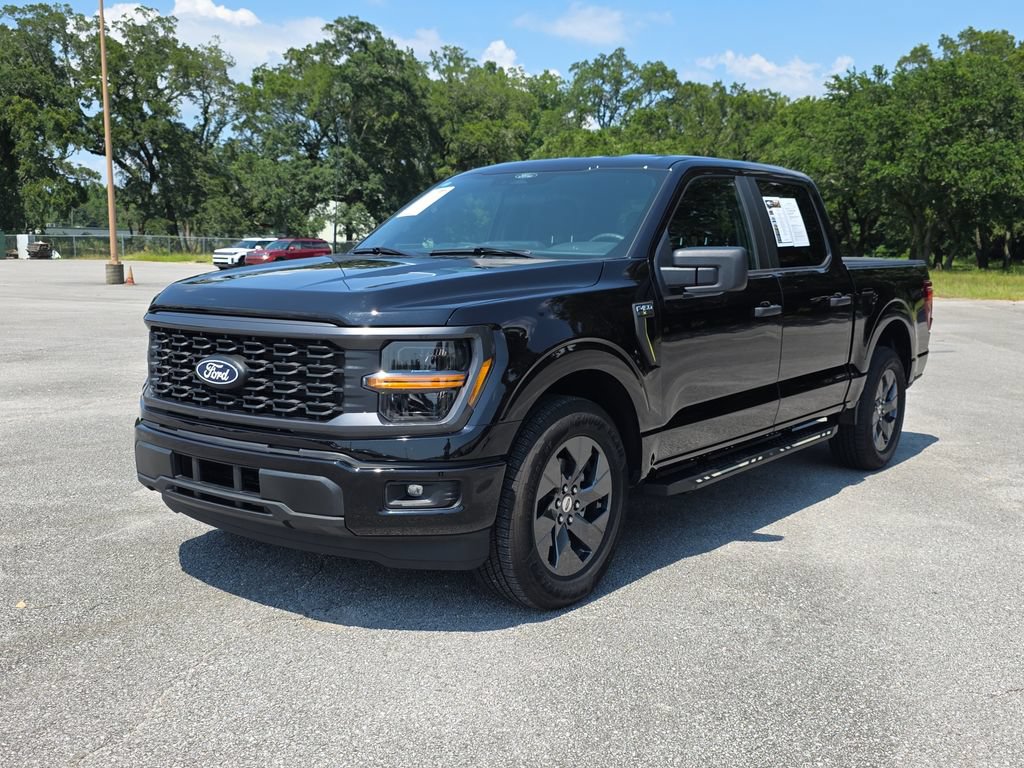 Used 2025 Ford F150 STX w/ Equipment Group 200A RWD image 4