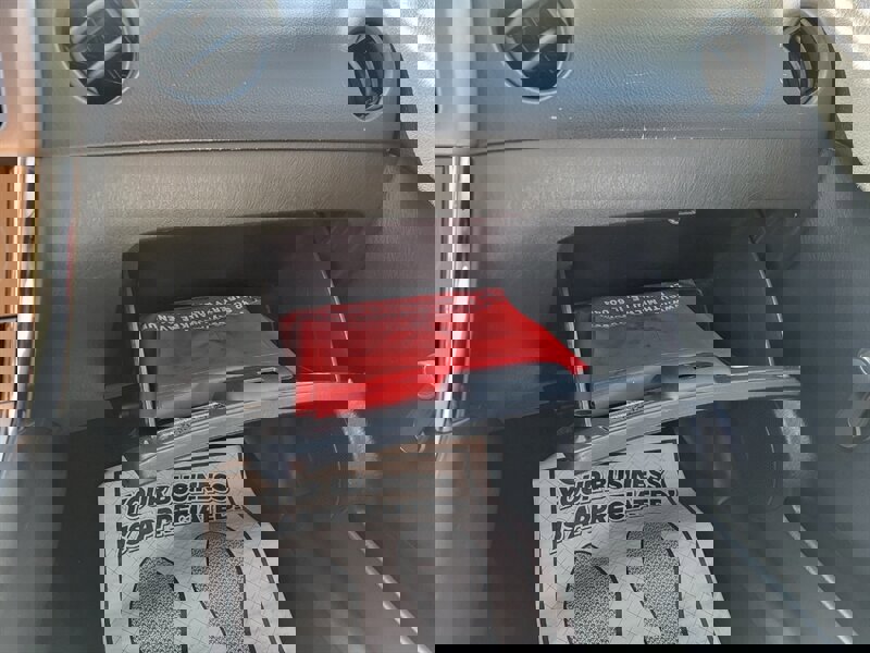 Used 2006 Toyota Matrix XR image 21