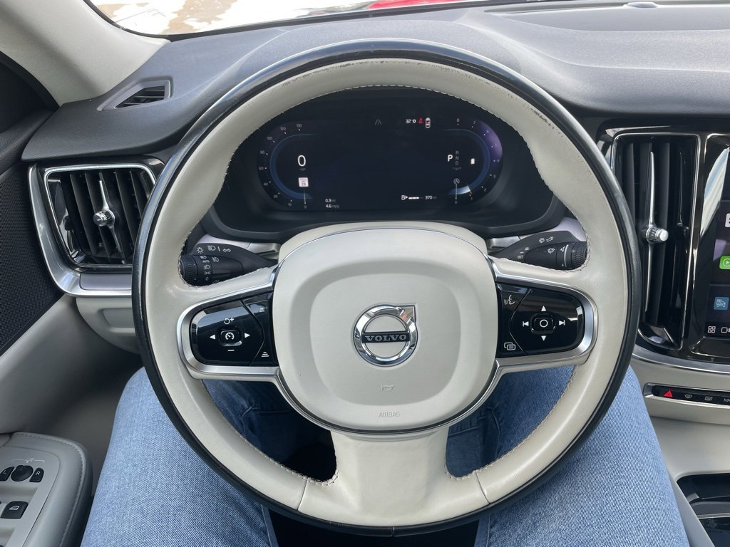 Used 2024 Volvo S60 B5 Core image 24