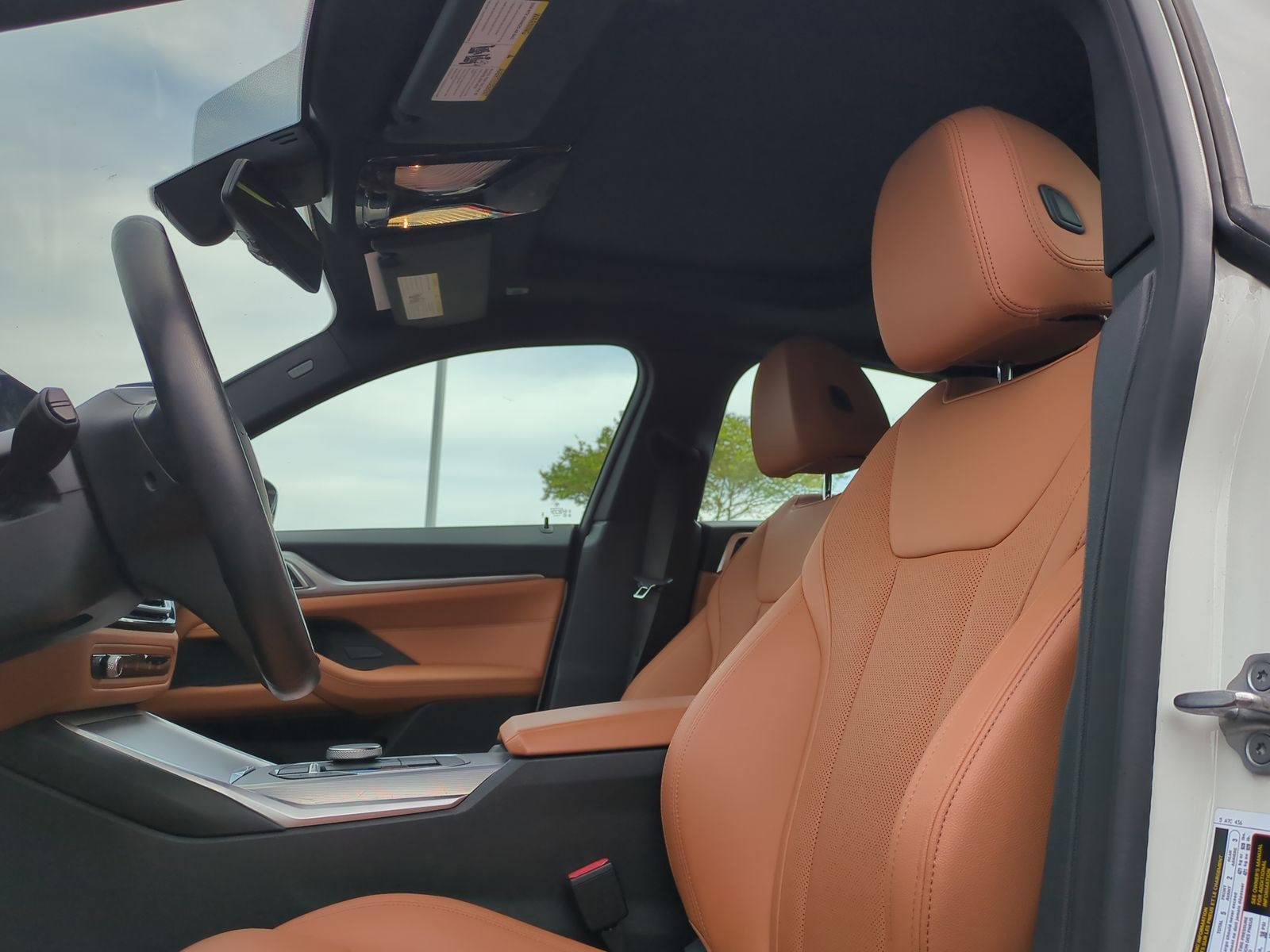 Certified 2023 BMW i4 eDrive35 w/ Premium Package image 16
