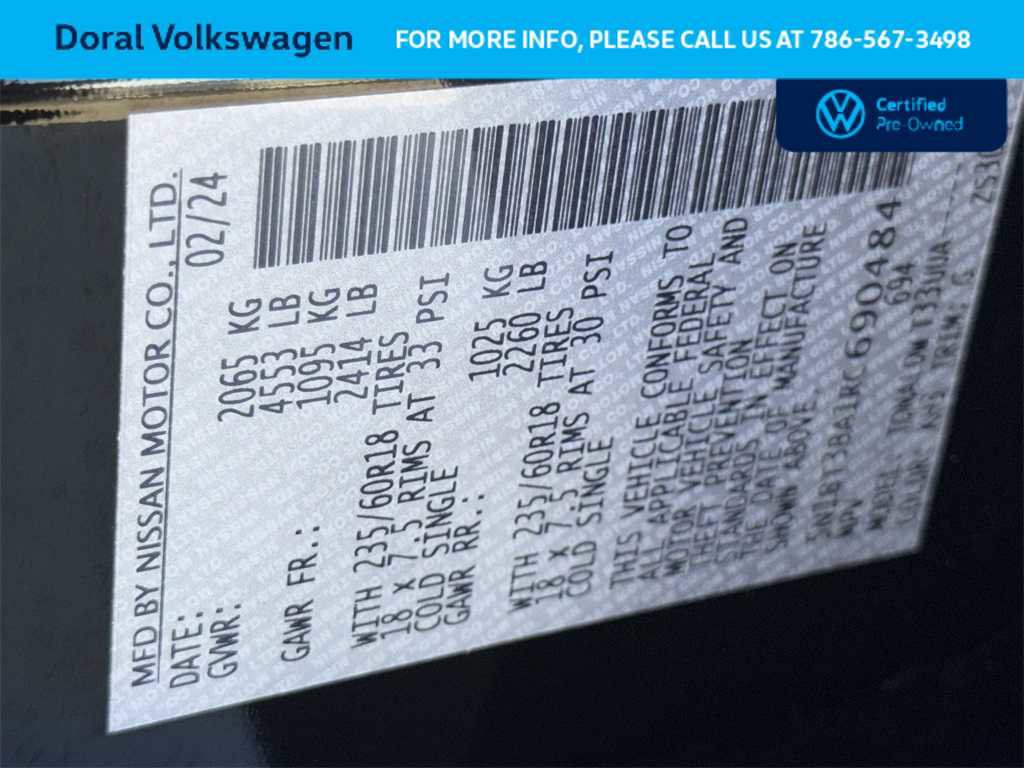 Used 2024 Nissan Rogue SV image 28