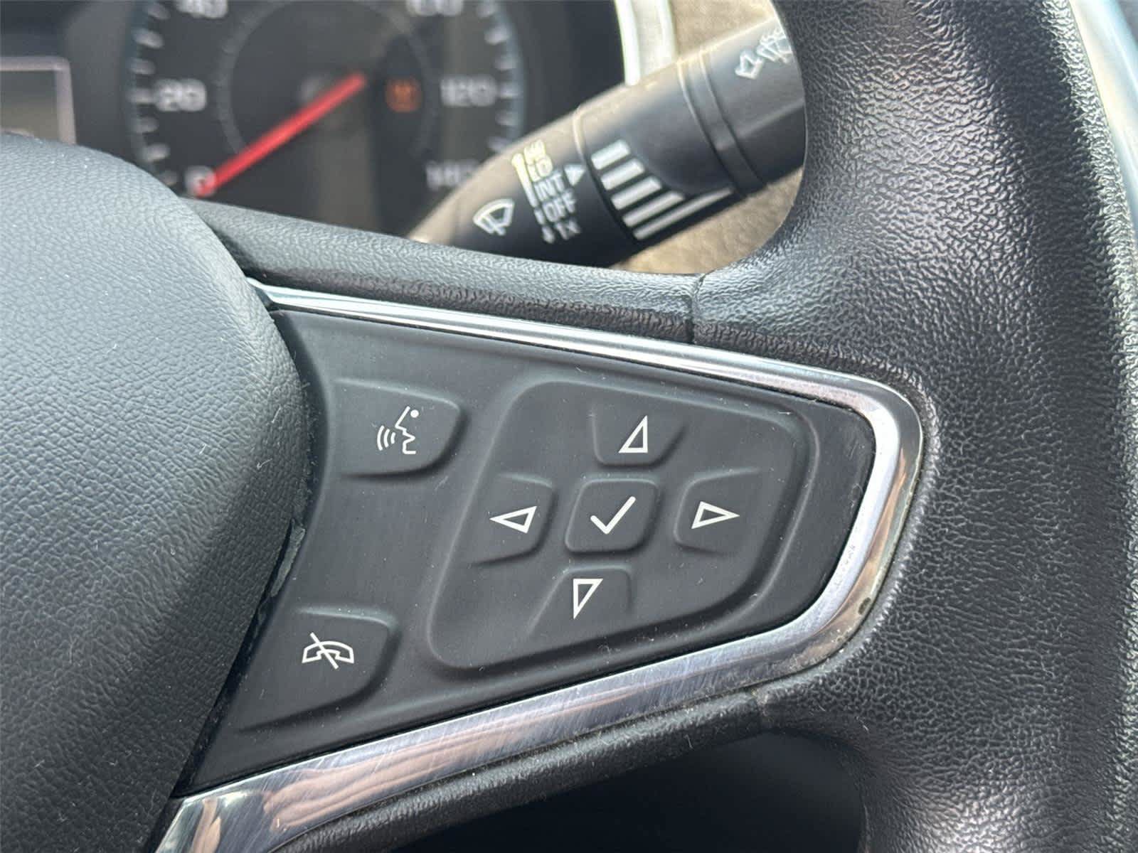 Used 2016 Chevrolet Malibu LT FWD image 25