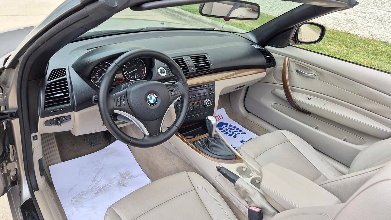 Used 2010 BMW 135i Convertible RWD image 28