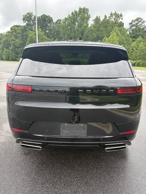 Used 2025 Land Rover Range Rover Sport Dynamic SE AWD/4WD image 7