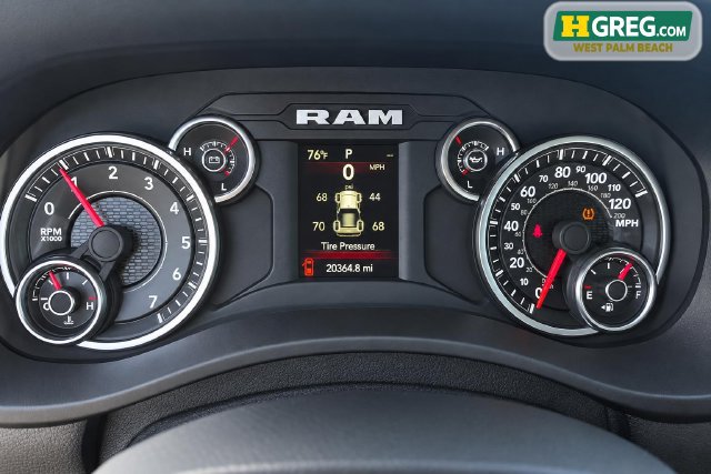 Used 2024 RAM 2500 Big Horn w/ Protection Group AWD/4WD image 14