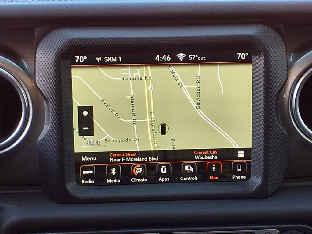 Used 2019 Jeep Wrangler Unlimited Sahara w/ Uconnect 4C Nav & Sound Group AWD/4WD image 15