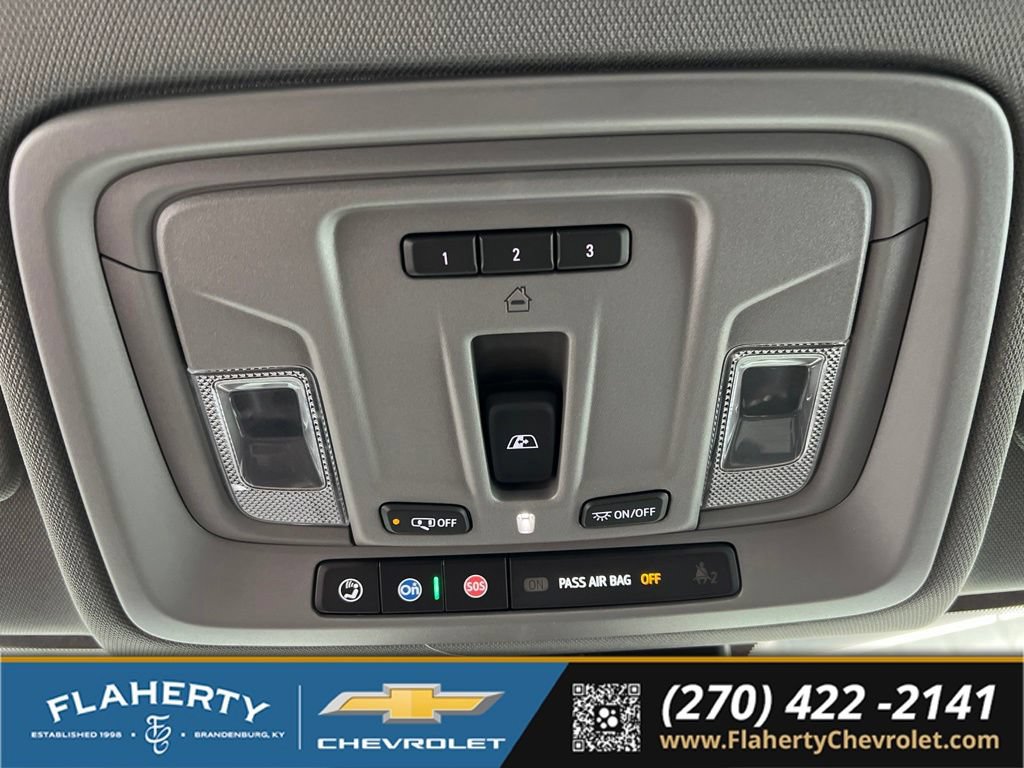 Used 2025 Chevrolet Silverado 1500 LT Trail Boss w/ Convenience Package II AWD/4WD image 35