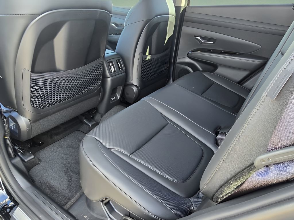 New 2026 Hyundai Tucson Limited w/ Tow & Go Package image 15