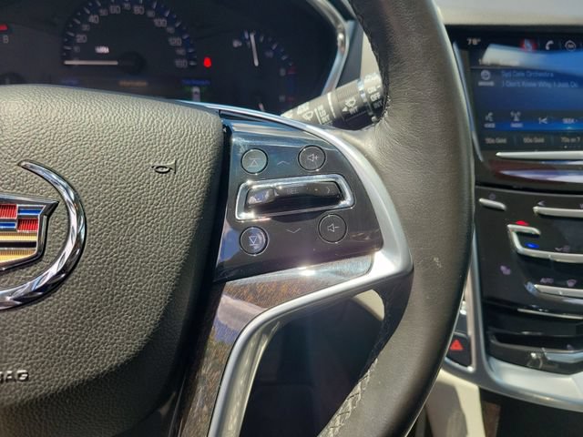 Used 2015 Cadillac SRX Luxury w/ Driver Awareness Package FWD image 12