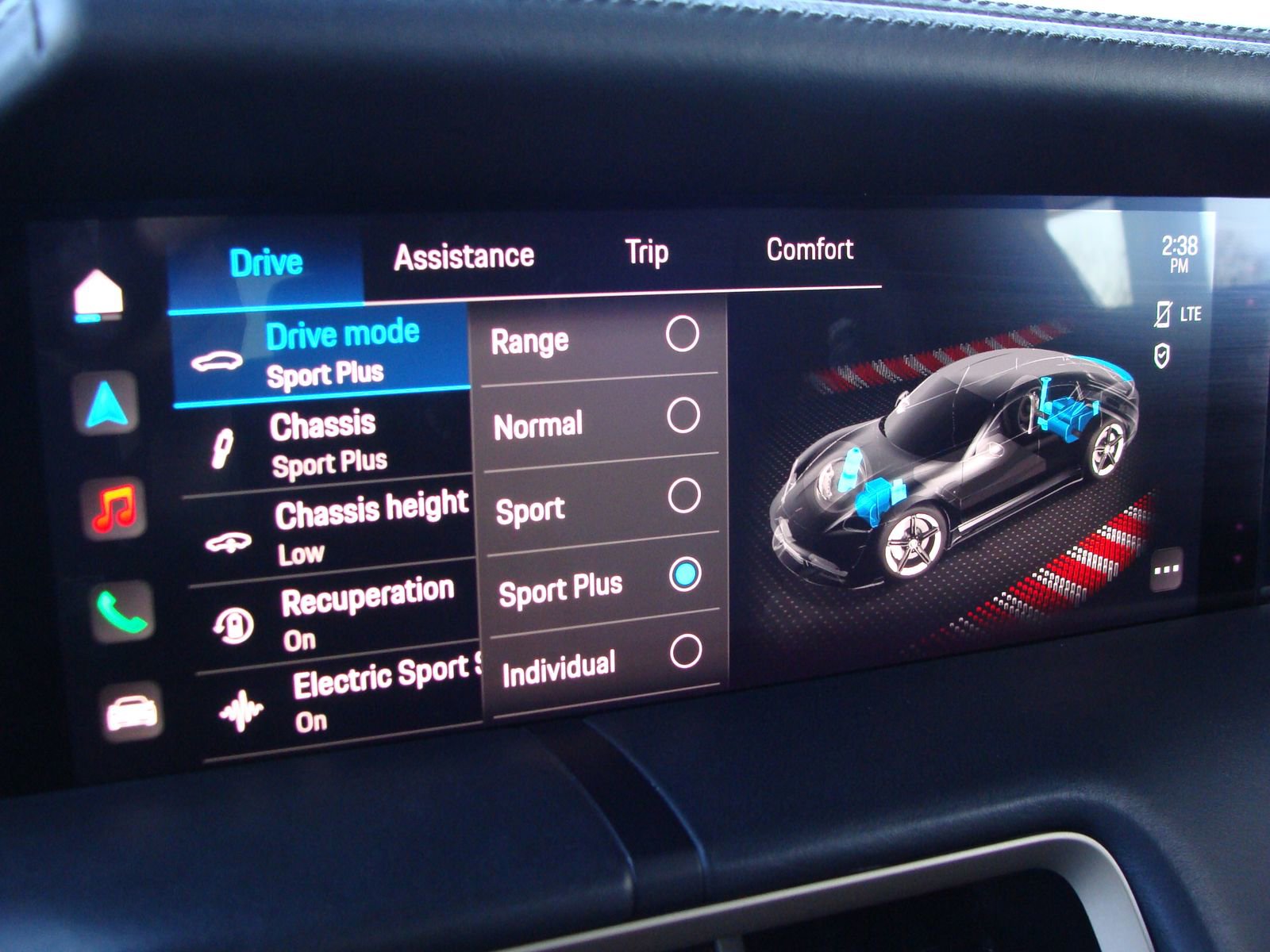 Used 2020 Porsche Taycan 4S image 19