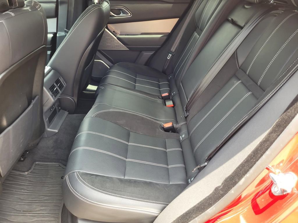 Used 2020 Land Rover Range Rover Velar R-Dynamic S image 15