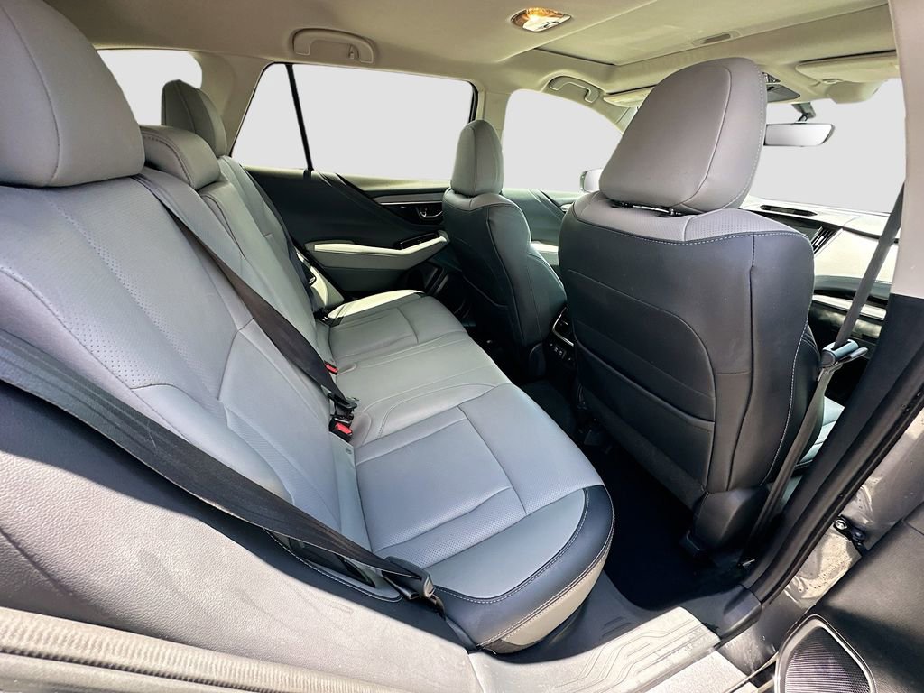 Used 2022 Subaru Outback Limited AWD/4WD image 28