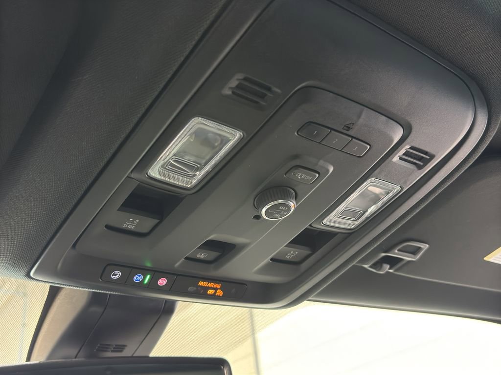 Used 2022 Chevrolet Tahoe RST image 39