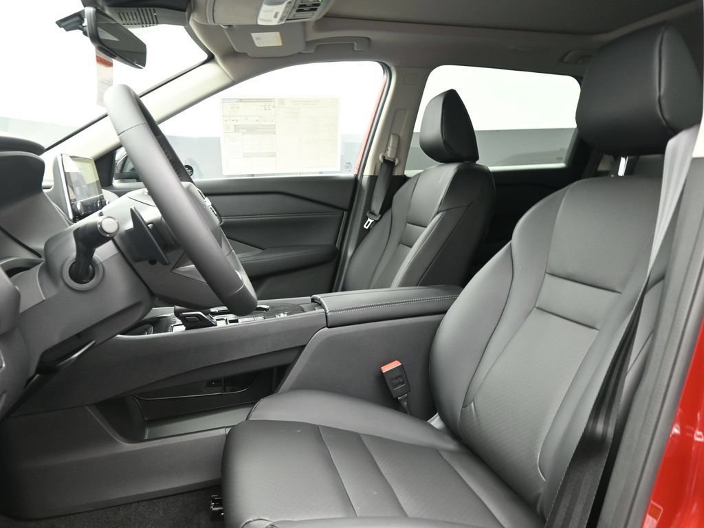 Certified 2026 Nissan Rogue Dark Armor FWD image 15