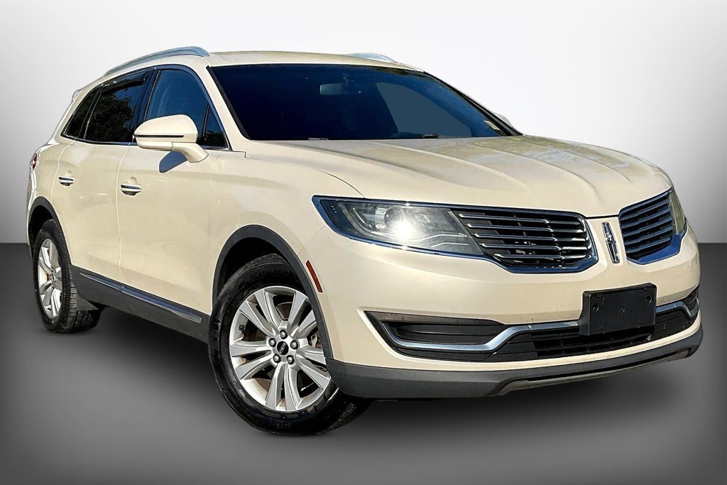 Used 2016 Lincoln MKX Premiere w/ Cargo Utility Package AWD/4WD image 3