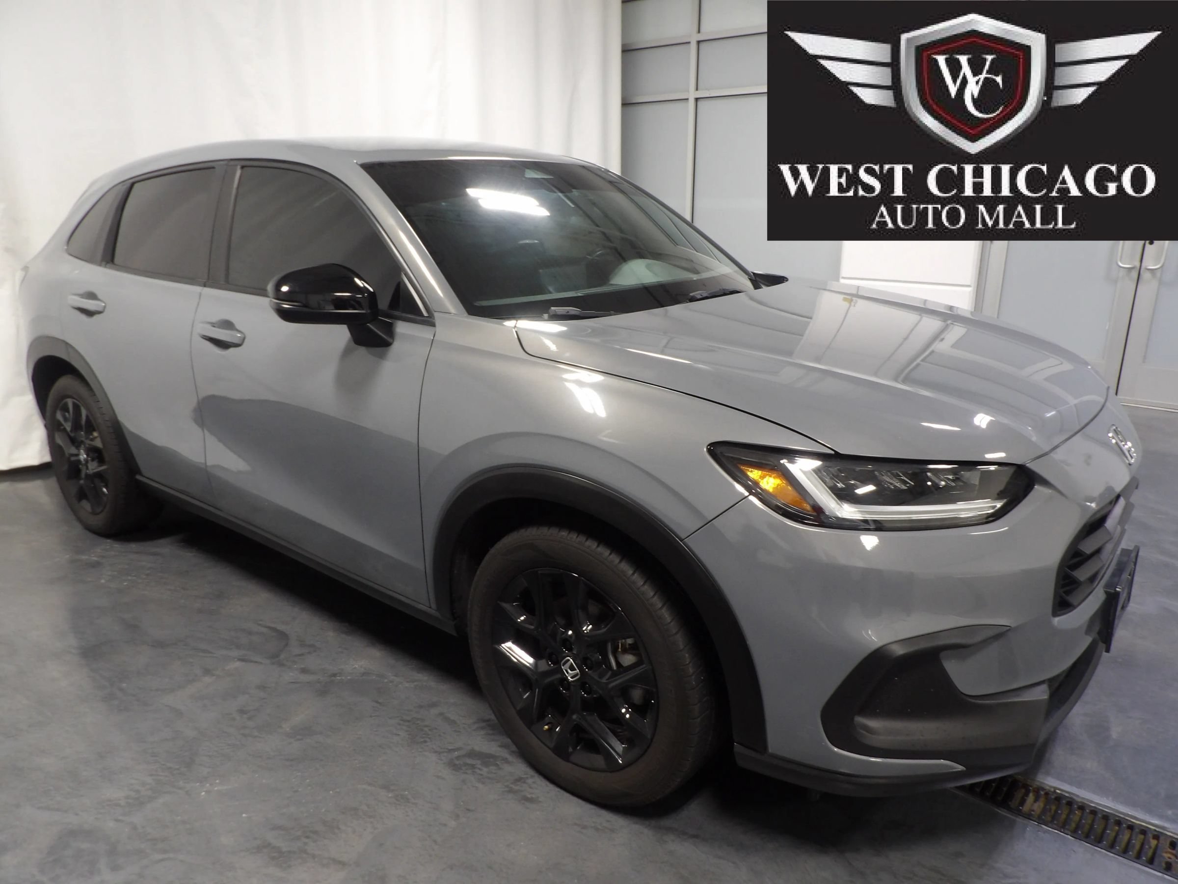Used 2023 Honda HR-V Sport image 3