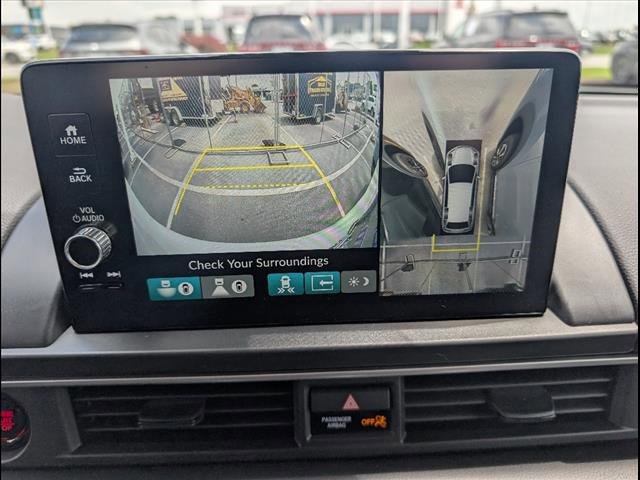 Used 2025 Honda Pilot Black Edition image 11