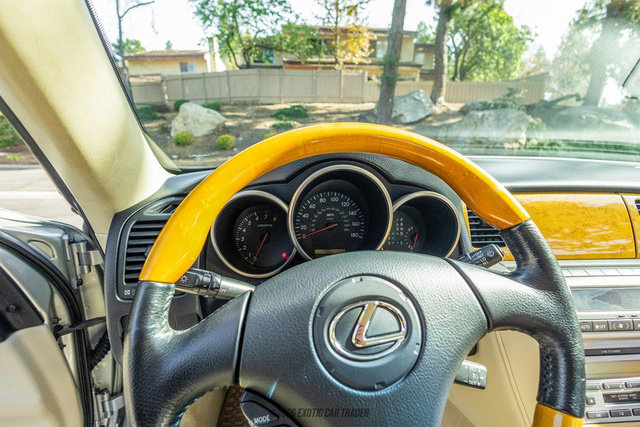 Used 2005 Lexus SC 430 Convertible image 30