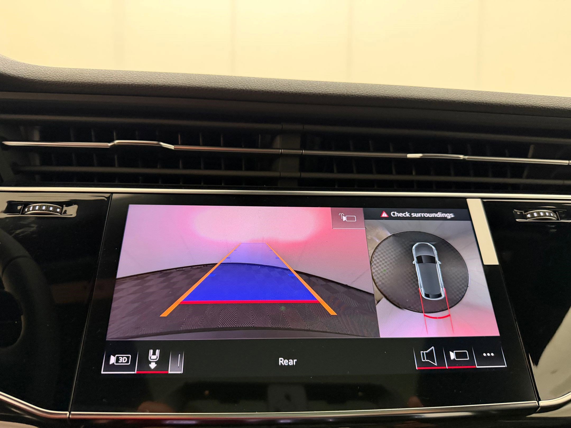 New 2026 Audi Q8 Premium Plus AWD/4WD image 25