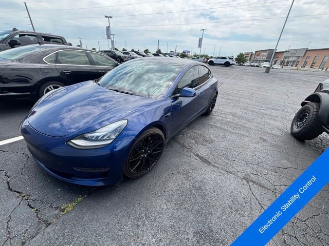 Used 2019 Tesla Model 3 Standard Range Plus RWD image 9