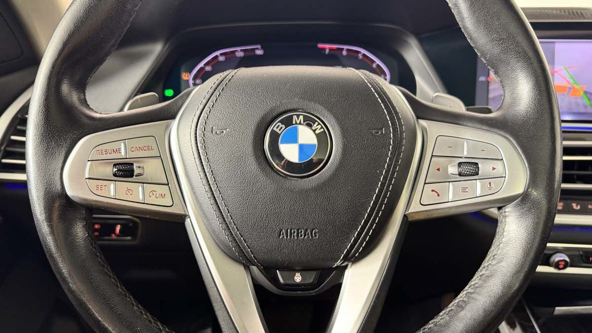 Used 2020 BMW X7 xDrive40i w/ Cold Weather Package AWD/4WD image 19