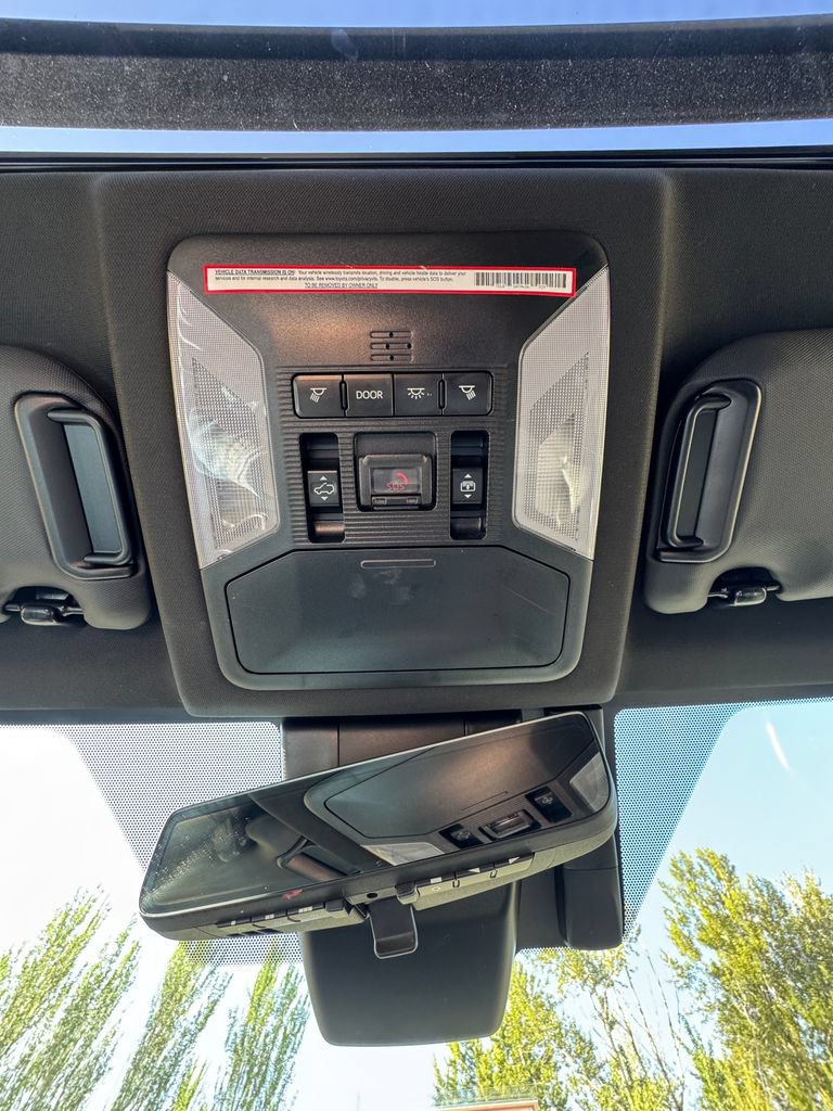 Used 2021 Toyota RAV4 XSE AWD/4WD image 24