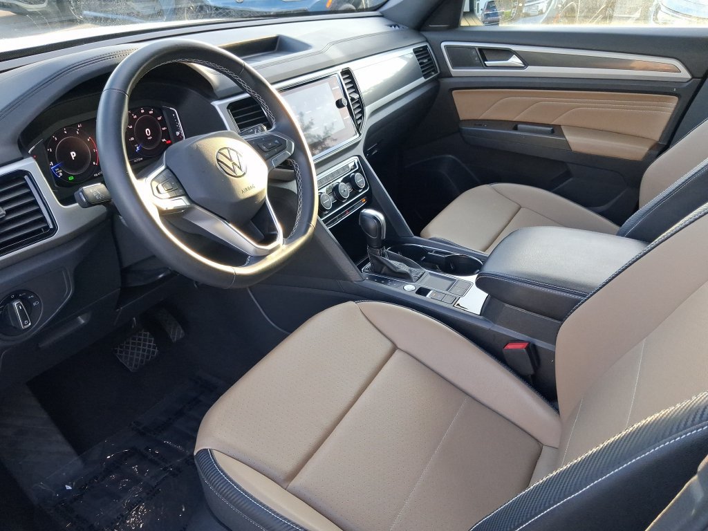 Used 2023 Volkswagen Atlas Cross Sport SE FWD image 20