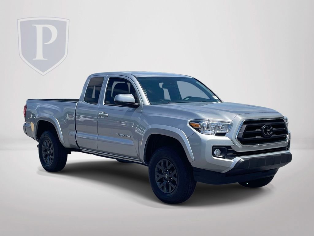 Used 2022 Toyota Tacoma SR5 w/ Technology Package RWD image 1