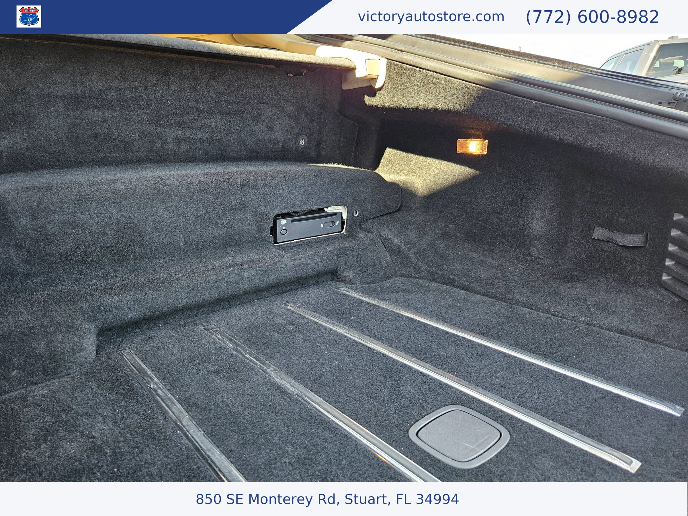 Used 2012 Jaguar XK Coupe image 37