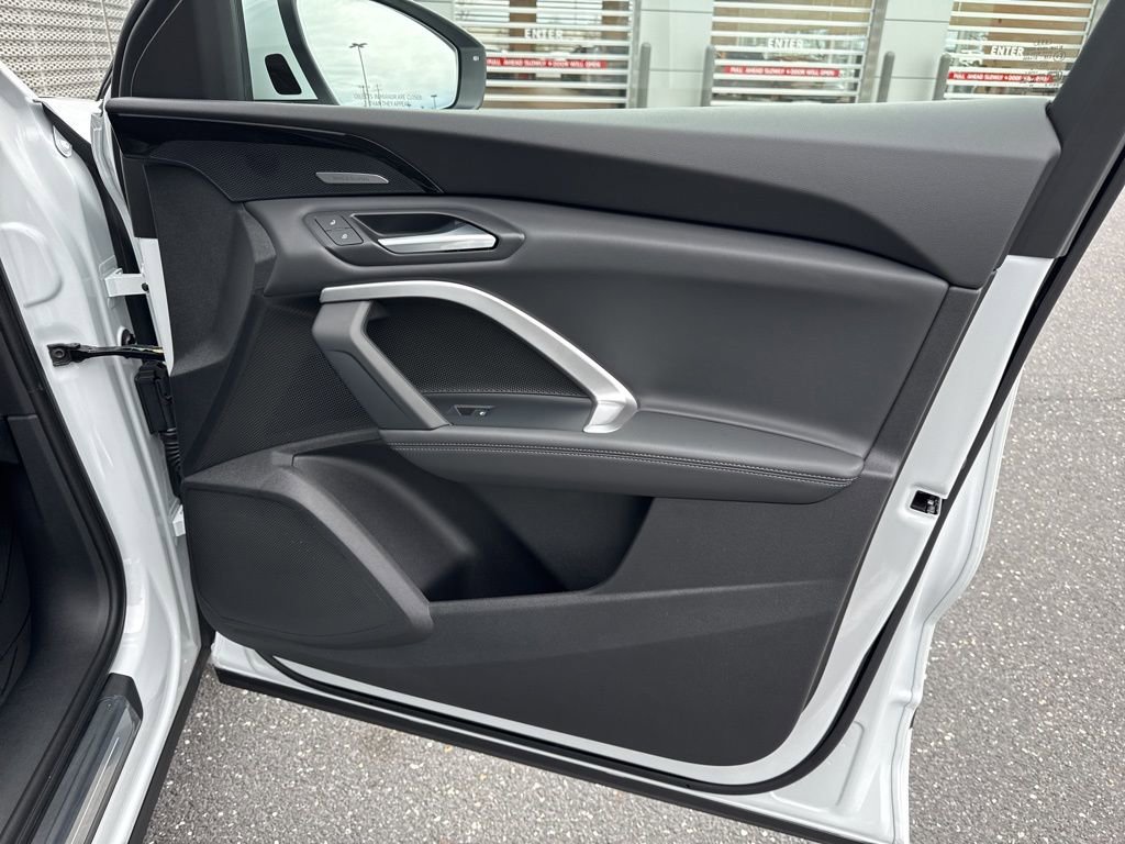 New 2025 Audi Q5 Prestige image 4