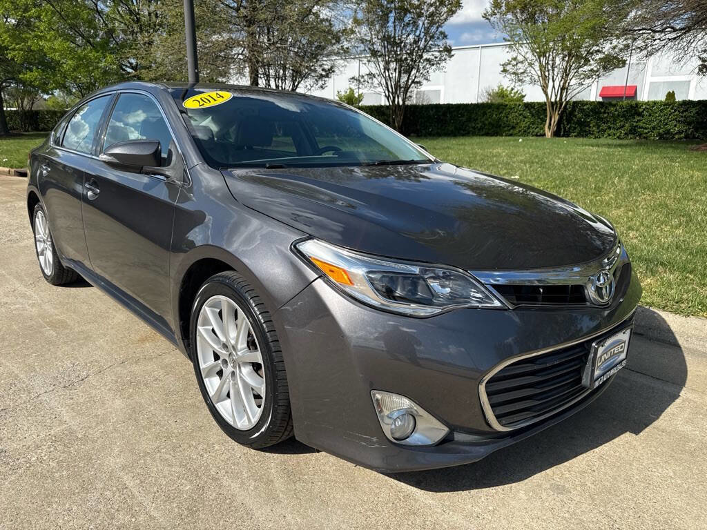 Used 2014 Toyota Avalon XLE Touring image 1