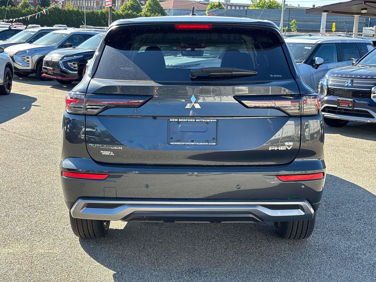 New 2026 Mitsubishi Outlander SE AWD/4WD image 2