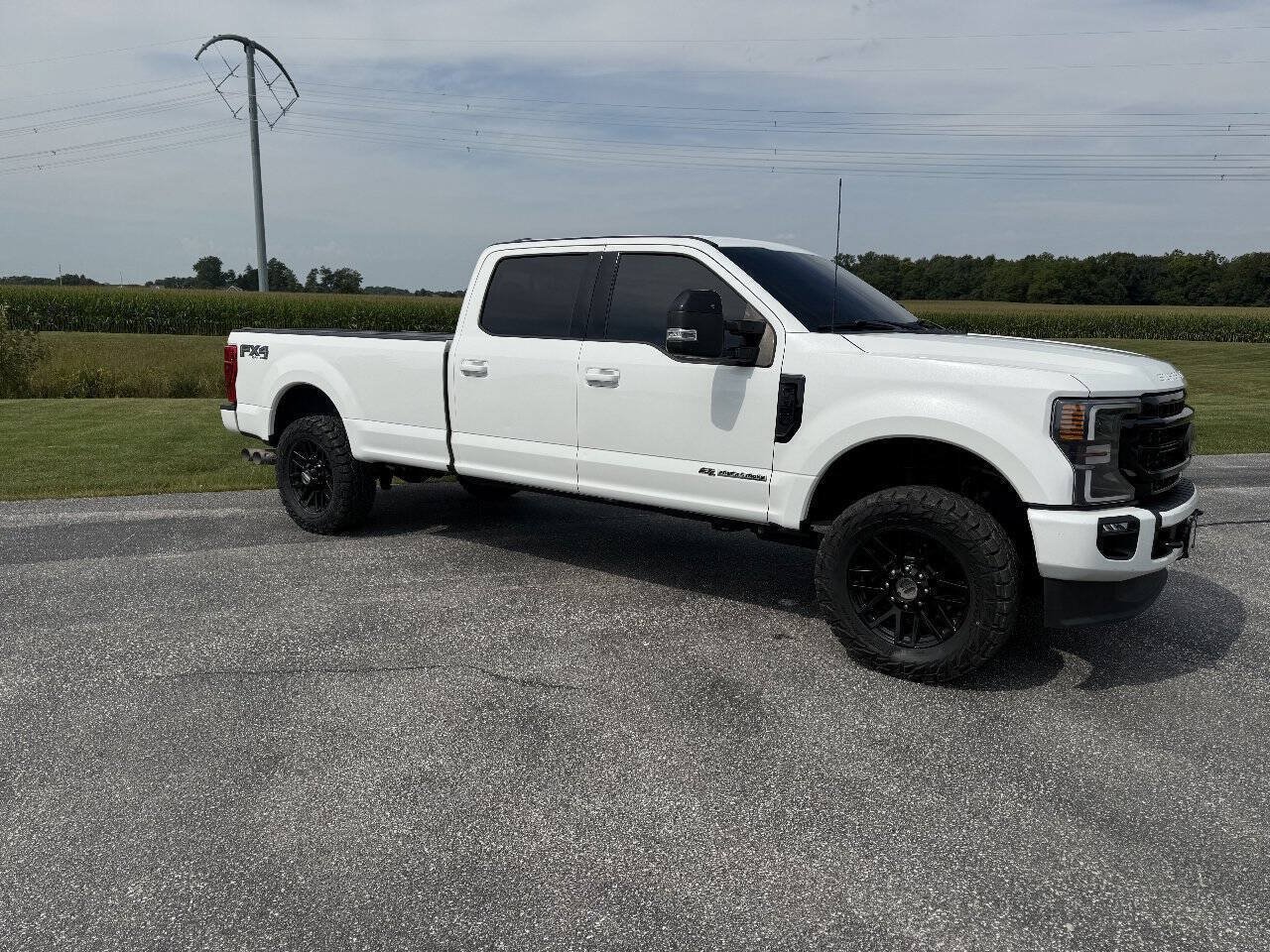 Used 2022 Ford F350 Lariat AWD/4WD image 5