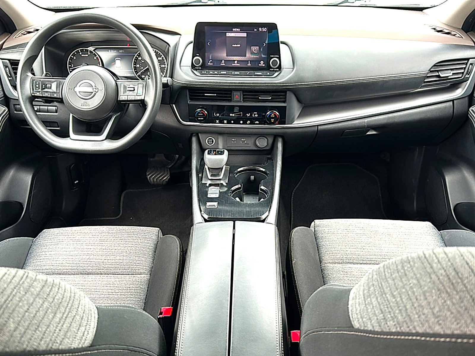 Used 2023 Nissan Rogue SV FWD image 20