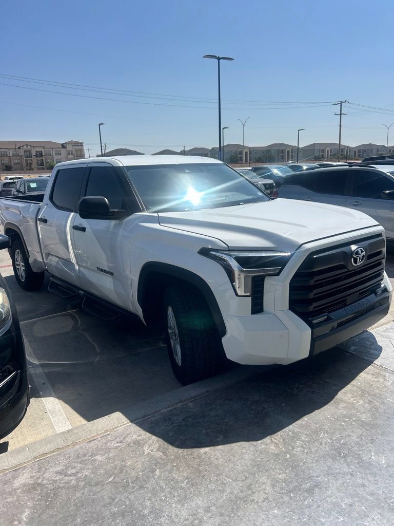 Used 2024 Toyota Tundra SR5 AWD/4WD image 13