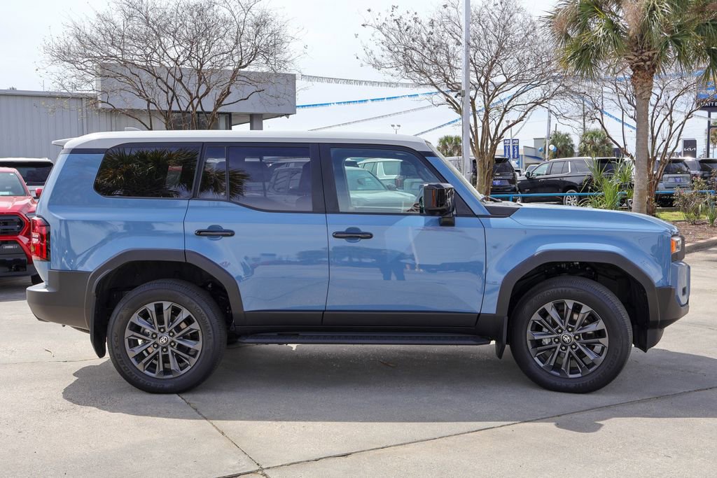 Used 2025 Toyota Land Cruiser w/ Premium Package AWD/4WD image 27
