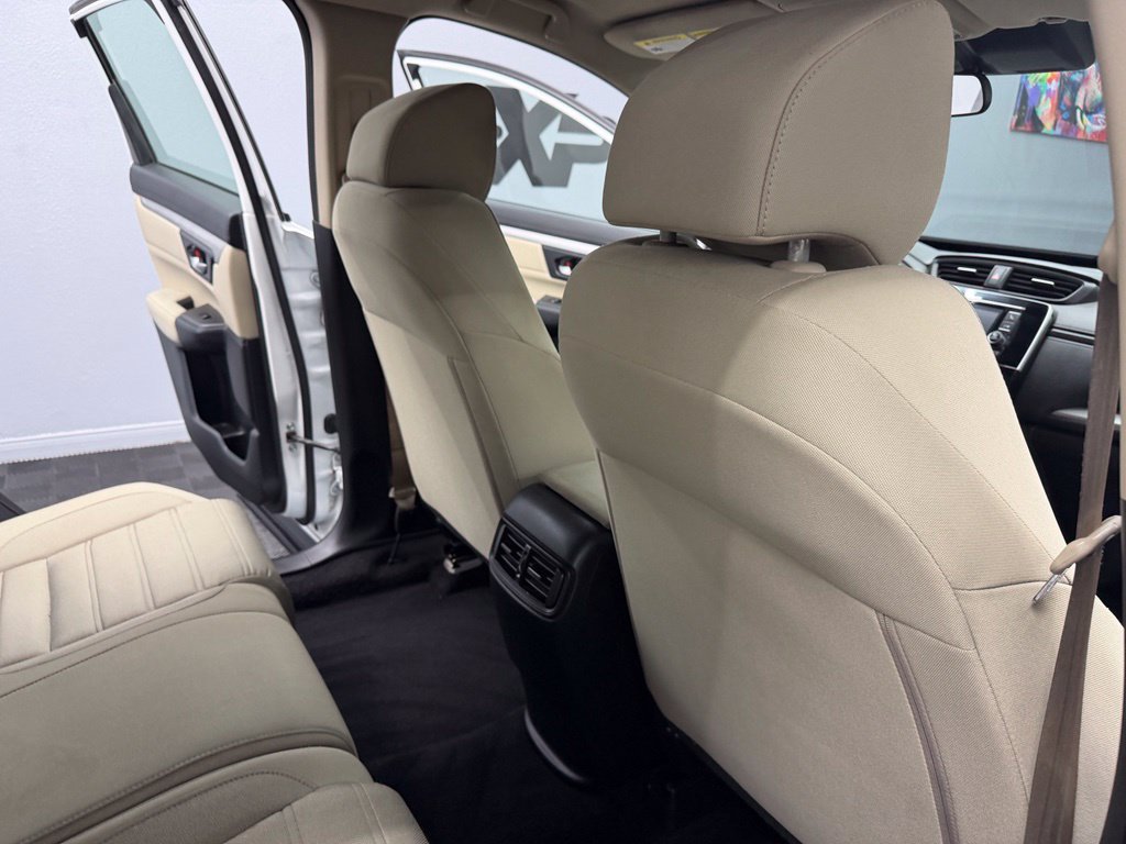Used 2020 Honda CR-V LX image 41