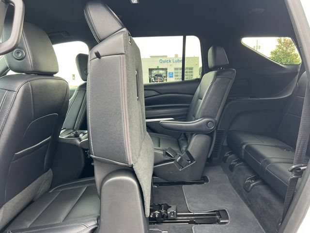 Used 2026 Chevrolet Traverse LT AWD/4WD image 6
