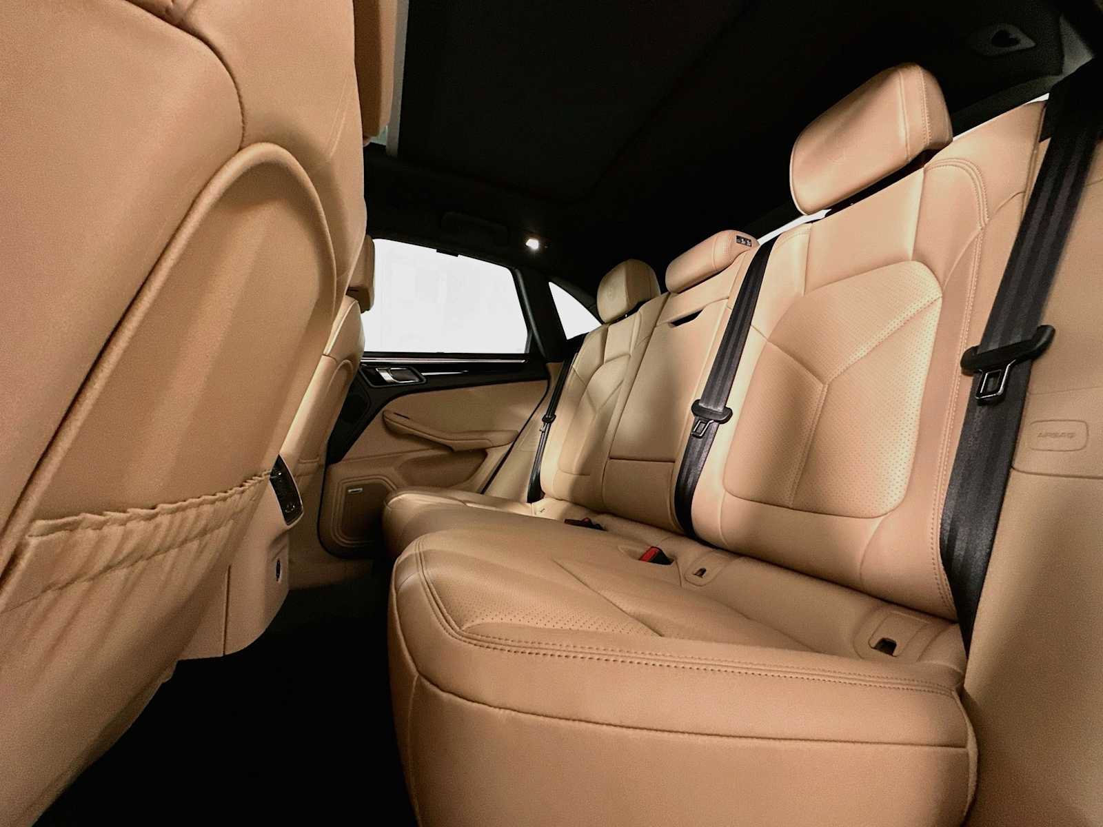 New 2026 Porsche Macan AWD/4WD image 23