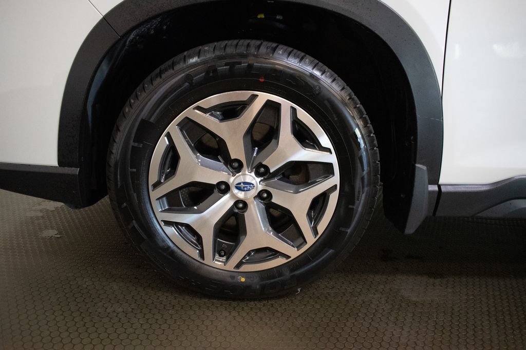 Used 2021 Subaru Forester Premium AWD/4WD image 9