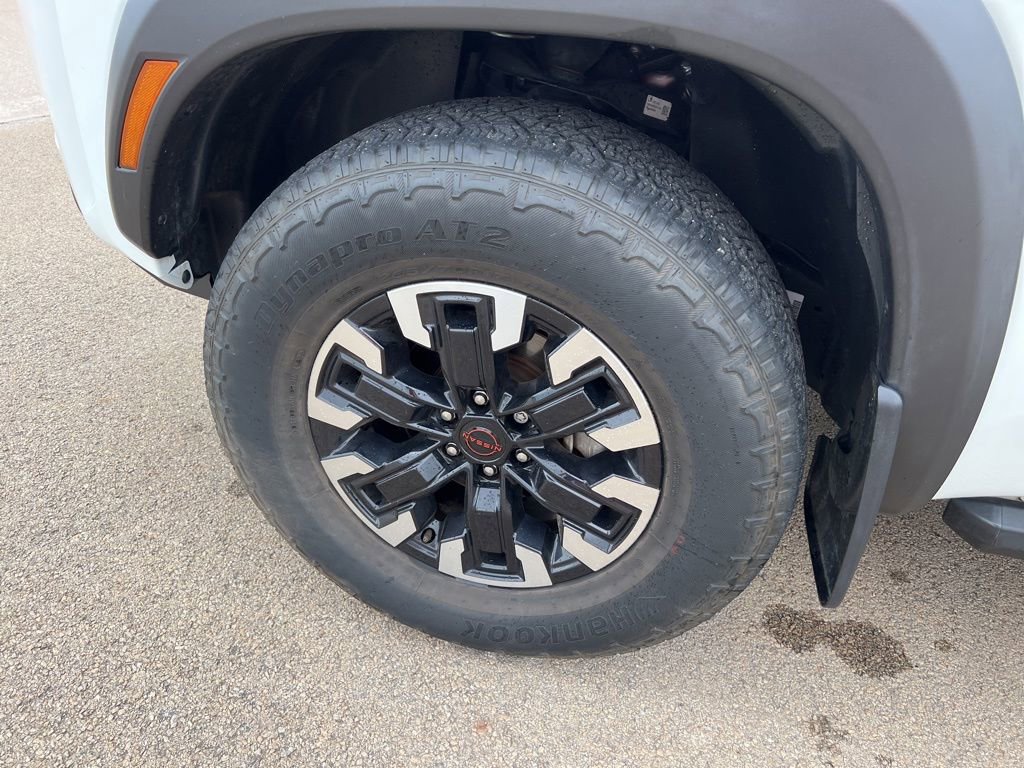 Used 2023 Nissan Frontier PRO-4X w/ Tow Package AWD/4WD image 9