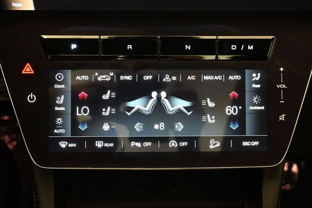 Used 2023 Maserati Grecale Modena AWD/4WD image 17