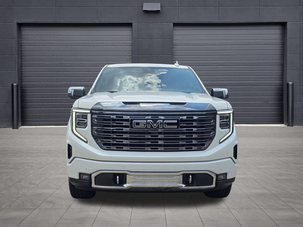Used 2024 GMC Sierra 1500 Denali Ultimate AWD/4WD image 2