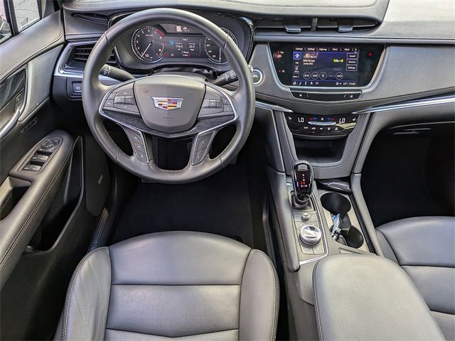 Certified 2025 Cadillac XT5 Premium Luxury image 17