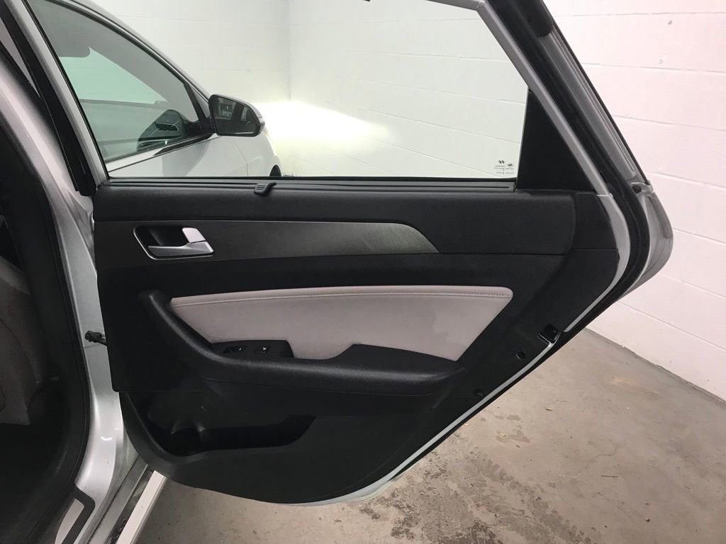 Used 2015 Hyundai Sonata Limited 2.0T image 34