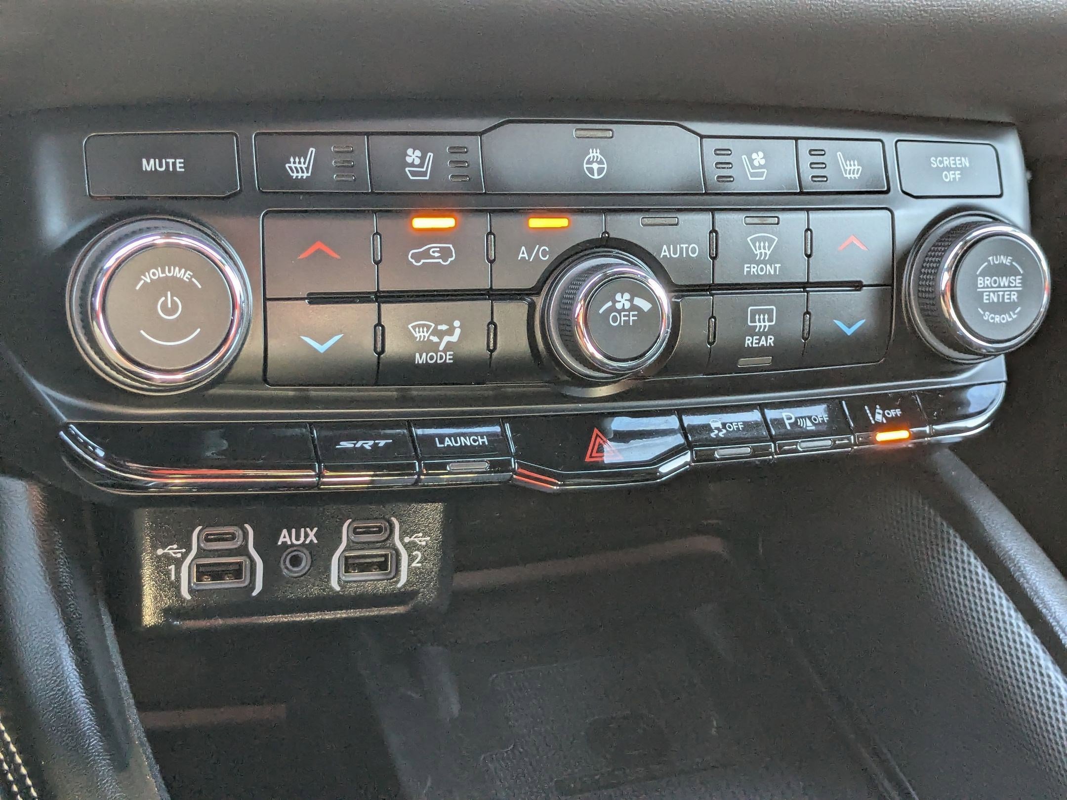 Used 2022 Dodge Durango SRT w/ Technology Group image 21