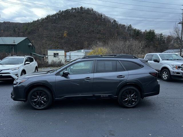 Used 2023 Subaru Outback Onyx Edition image 8