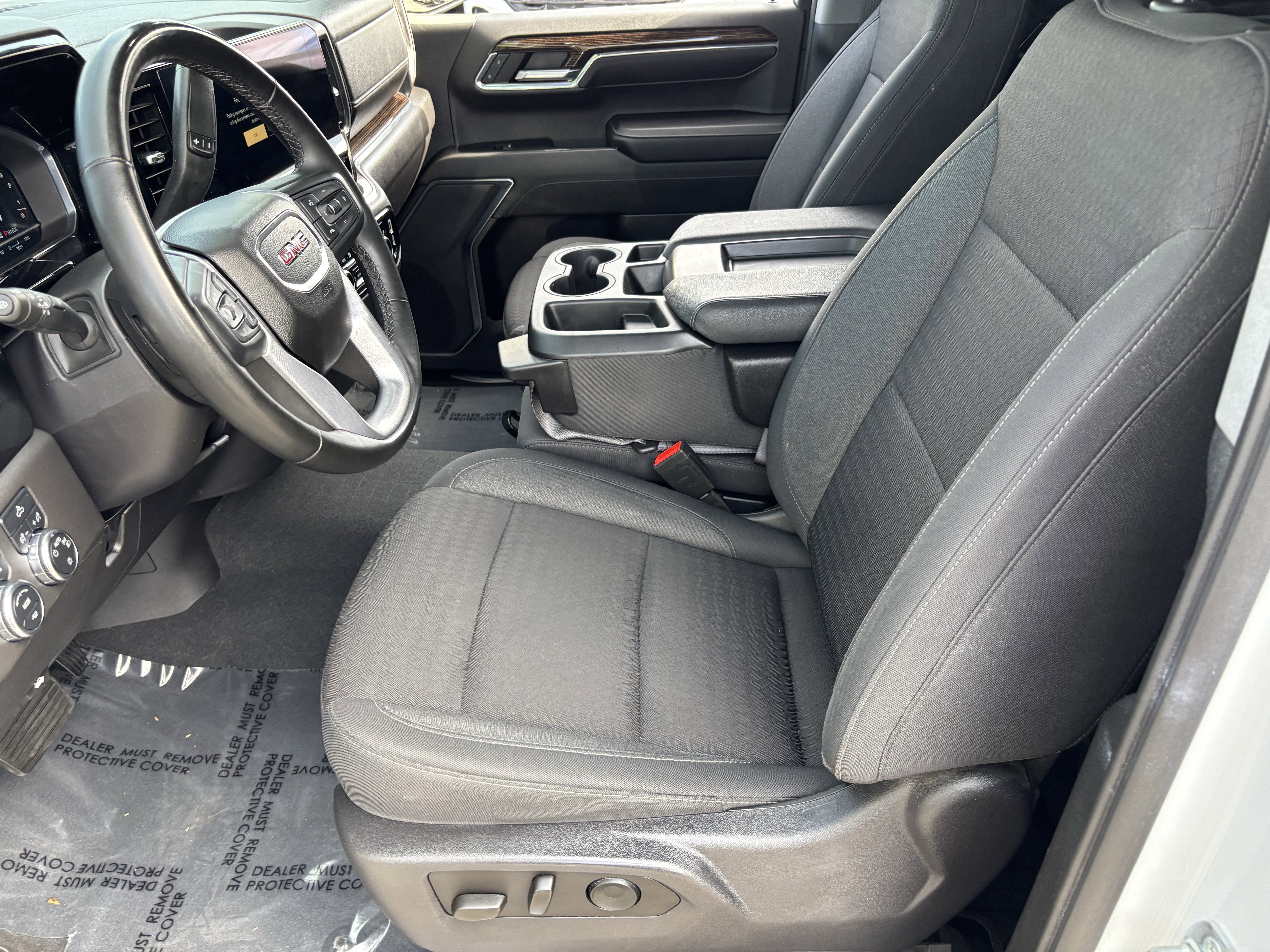 Used 2023 GMC Sierra 1500 SLE image 18